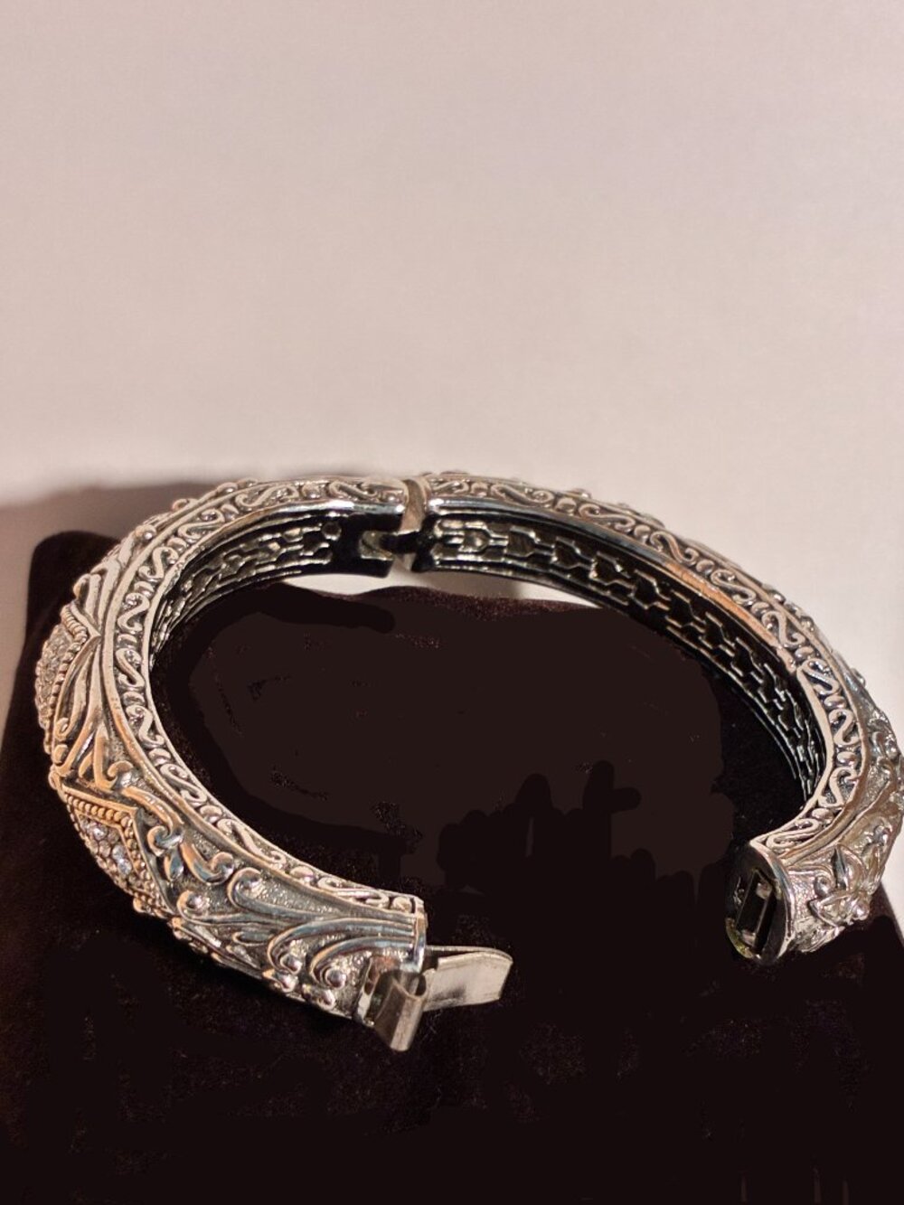 Artisan-Crafted Hinged Bangle Bracelet